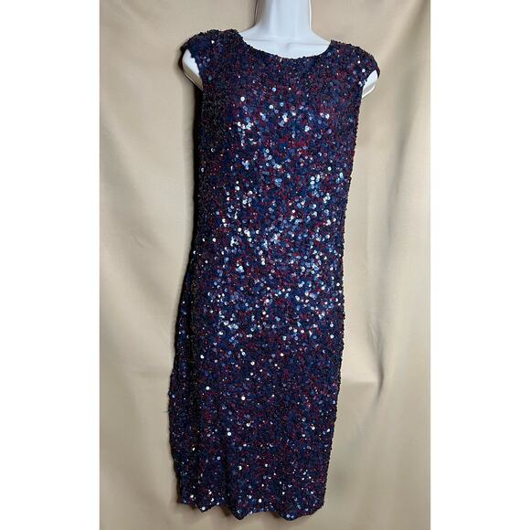 Theia Mixed Berry Sequin Dress 8 - Picture 4 of 14